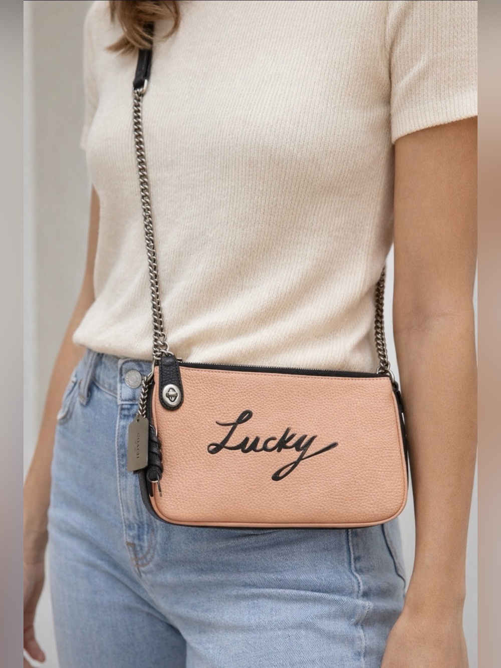 COACH UNRELEASED RUNWAY 2015 FALL EXCLUSIVE Turn-lock Chain Crossbody